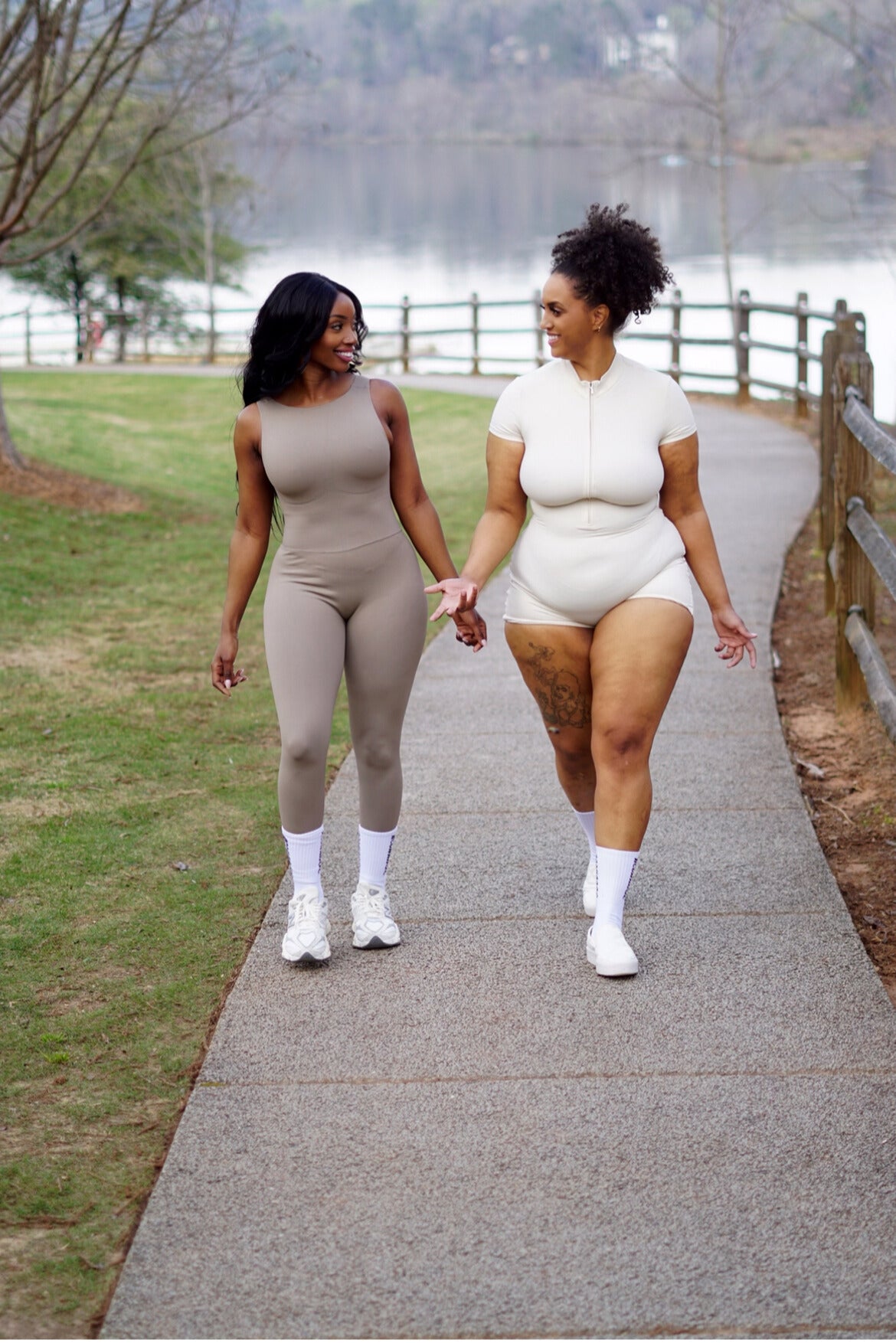 Building Bonds Through Fitness: The Power of Camaraderie in Women's Active Wear